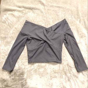 Long sleeve crop top